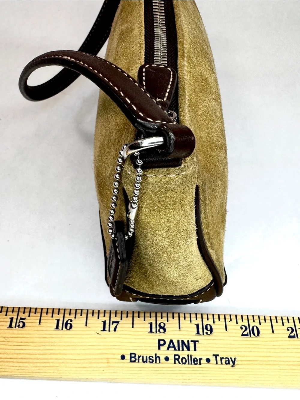 Vintage Coach Suede & Leather Shoulder Bag Style 7753 | Tan Split Suede - Picture 12 of 12